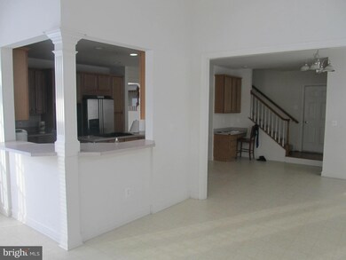 14500 Edenmore Ct, Laurel, MD 20707 - photo 4