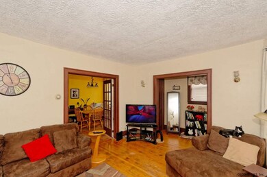 410 Manning Blvd, Albany, NY 12206 - photo 4