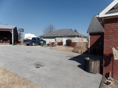 19956 Highway 16, Siloam Springs, AR 72761 - photo 5