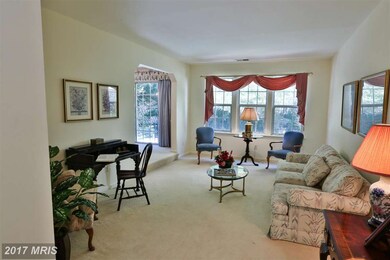 12209 Guinevere Rd, Glenn Dale, MD 20769 - photo 7