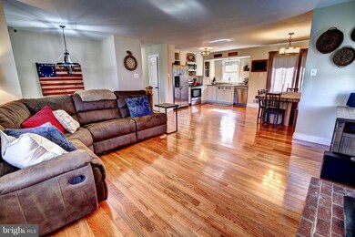 20688 Gleedsville Rd, Leesburg, VA 20175 - photo 7