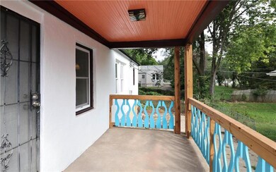 Covered front porch.