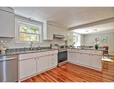 232 Draper Ave, North Attleboro, MA 02760 - photo 5