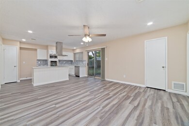 7006 Winding Trace Dr, Houston, TX 77086 - photo 7