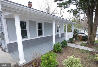 904 Elfin Ave, Capitol Heights, MD 20743 - photo 3