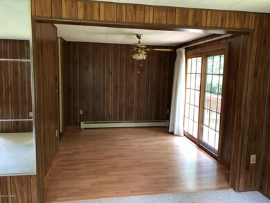 116 Clubhouse Dr, Hawley, PA 18428 - photo 7