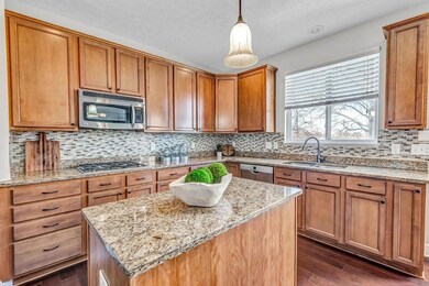 7788 Derbyshire Ct, Liberty Township, OH 45044 - photo 4