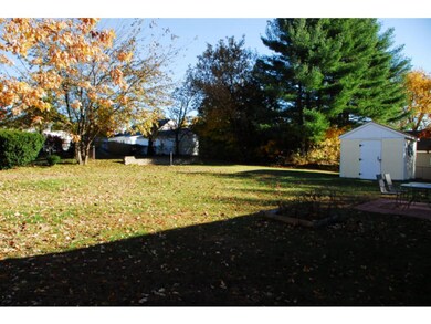 1044 Clay St, Manchester, NH 03103 - photo 3