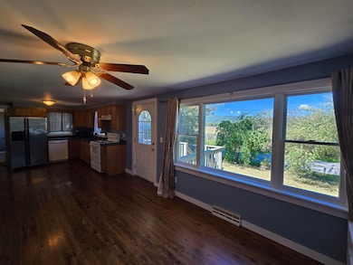 4120 Middle Rd, North Clarendon, VT 05759 - photo 3