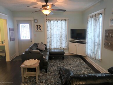 728 W Lapeer St, Lansing, MI 48915 - photo 3