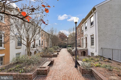 4339 Massachusetts Ave NW unit 4345, Washington, DC 20016 - photo 3