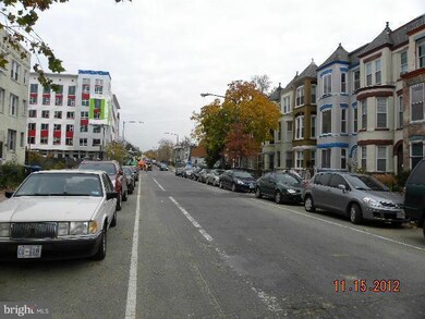 825 4th St NE, Washington, DC 20002 - photo 2