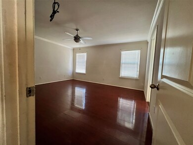 10322 Dalehurst Ct, Houston, TX 77075 - photo 4