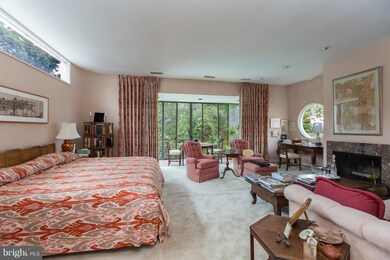 3125 Chain Bridge Rd NW, Washington, DC 20016 - photo 7