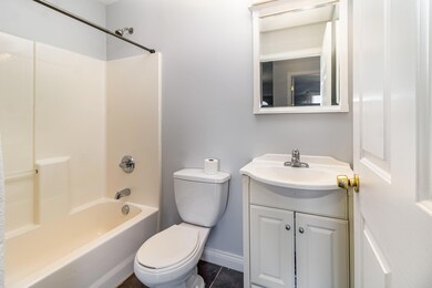 513_links_view15-edit primary bath