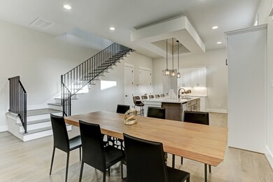 2118 Hazard St, Houston, TX 77019 - photo 4