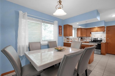 1068 Ross Rd, Columbus, OH 43227 - photo 5