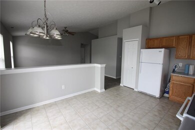 2952 Lodgepole Dr, Whiteland, IN 46184 - photo 5