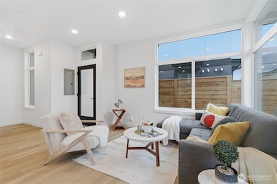 805 S Sullivan St, Seattle, WA 98108 - photo 3