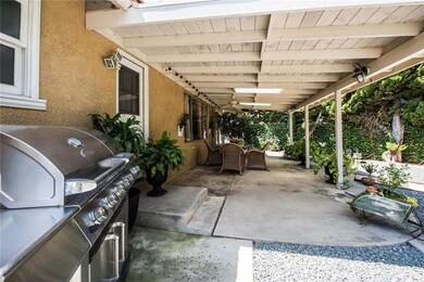 Lots of flexibility for backyard use. 