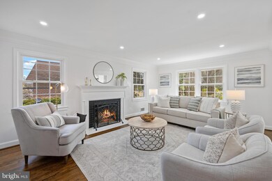 2912 Dartmouth Rd, Alexandria, VA 22314 - photo 5