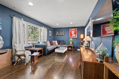 5241 Lucille Ln, Shawnee, KS 66203 - photo 2