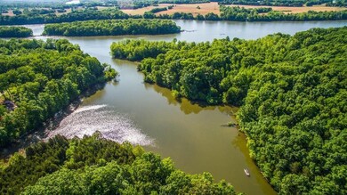 Quiet Cove on Old Hickory