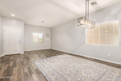 18432 N Comet Trail, Maricopa, AZ 85138 - photo 5