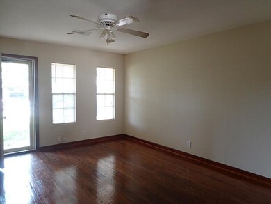 11502 Catamore St, Houston, TX 77076 - photo 5