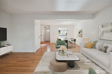 10030 NE 120th St unit J2, Kirkland, WA 98034 - photo 3