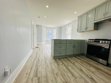 85 Timson St unit 1, Lynn, MA 01902 - photo 3