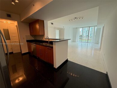 One Miami West Tower unit 621, Miami, FL 33131 - photo 4