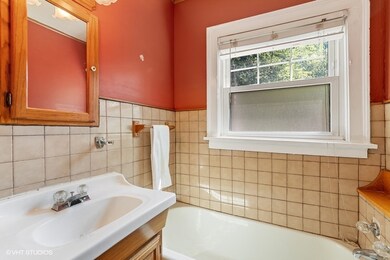 515 Judge Ave, Waukegan, IL 60085 - photo 6