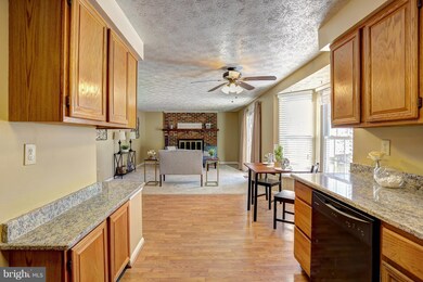 10712 Misty Moon Place, Germantown, MD 20876 - photo 6