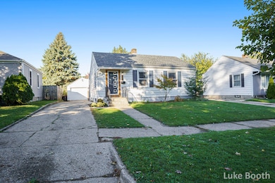 723 Powers Ave NW, Grand Rapids, MI 49504 - photo 3