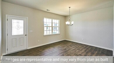Pinehurst_White_Cabinets (2)
