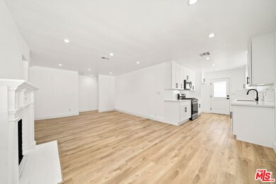 6153 Castana Ave, Lakewood, CA 90712 - photo 6