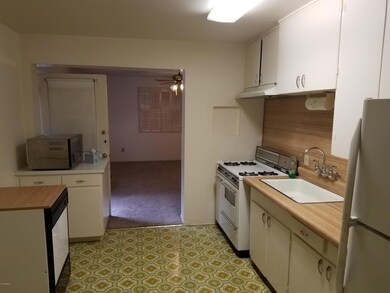 2041 N 29th Place, Phoenix, AZ 85008 - photo 7