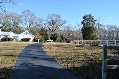 1011 Dennard Ln, McComb, MS 39648 - photo 4