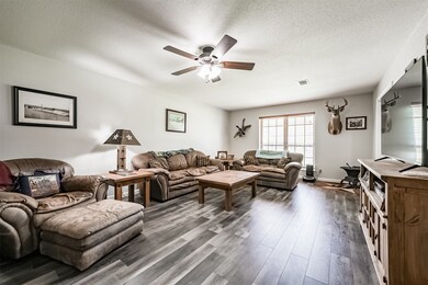 6509 Grace Ln, Pearland, TX 77584 - photo 4