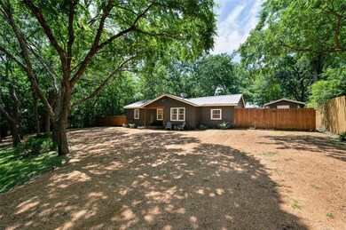 116 Toy Ln, Pottsboro, TX 75076 - photo 3