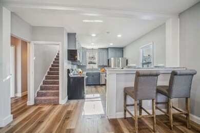 45-web-or-mls-1385-e-whittier-st