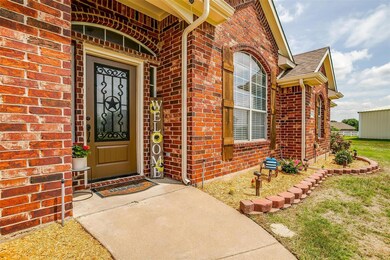 2005 Big Springs Dr, Joshua, TX 76058 - photo 4