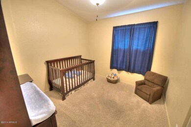 921 E Gary Dr, Chandler, AZ 85225 - photo 5