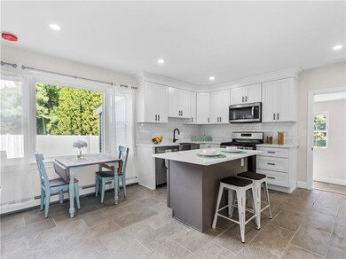 2075 Plainfield Pike, Johnston, RI 02919 - photo 5