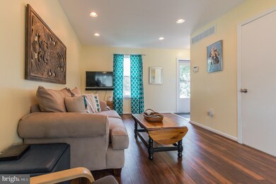 25 Chalmers Ave, Glen Burnie, MD 21061 - photo 3