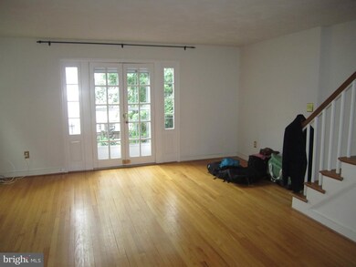 1210 Portner Rd, Alexandria, VA 22314 - photo 2