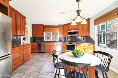 2 Casper Ct unit 13EE, Florham Park, NJ 07932 - photo 7