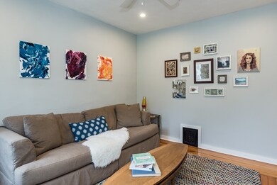 238 Poplar St unit 2, Roslindale, MA 02131 - photo 4