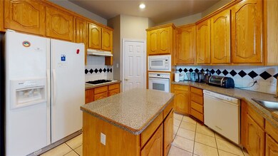 2806 Ashbury Dr, Richardson, TX 75082 - photo 7